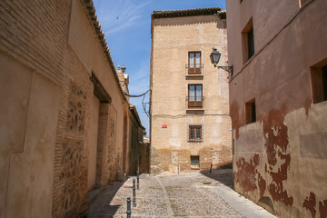 Fototapeta na wymiar The ancient streets of Toledo. Toledo - the ancient capital of Spain. May 2005