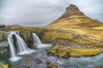 Obraz premium Kirkjufellsfoss