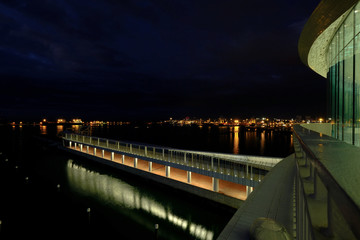 Night view at Porto, Portugal - 139498389