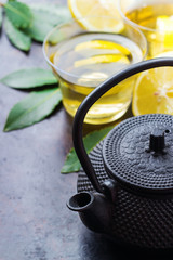 Obraz na płótnie Canvas Japanese chinese tea teapot lemon