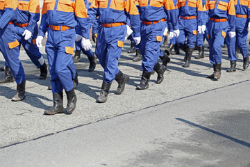 Fototapeta premium 消防隊の行進