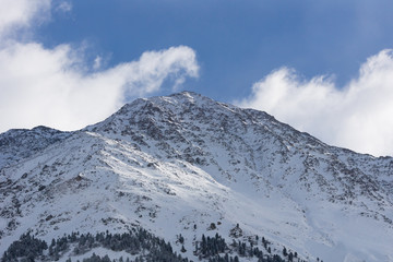 Fototapeta na wymiar Winterliche Berggipfel