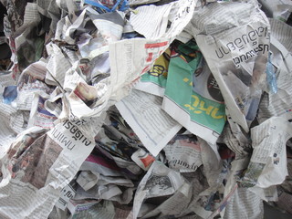 Waste newspapers