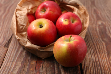 apple