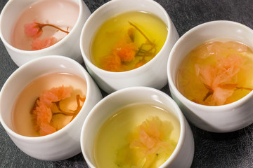 お花のハーブティー　Flower-flavored tea set