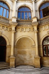 Obraz premium Heraklion town hall courtyard, Crete.
