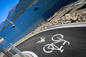 Lake Como: Bicycle lane mark on the street