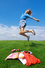 Saut de joie enfant