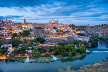 Fototapeta na wymiar Toledo panoram