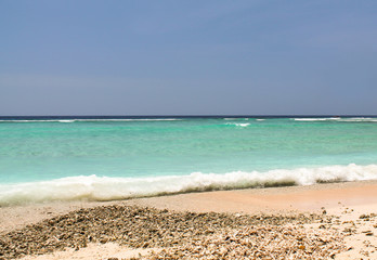 Fototapeta na wymiar beautiful beach in Gili meno, Indonesia