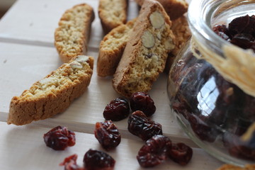 italian food, italian cuisine, italian snack. italian biscuits, cantuccini, cantuccini from Italy, italian biscuits with  almonds, italian biscuits with almonds and cranberries, cranberries, almond, 