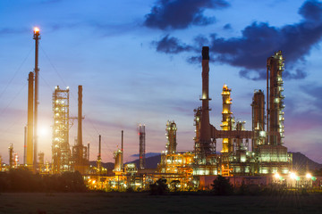 Obraz na płótnie Canvas Oil refinery industry