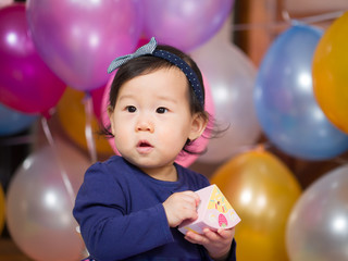 Fototapeta na wymiar baby girl celebrate her first birthday