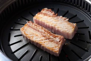 grilled pork belly	
