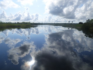 reflecting lake 