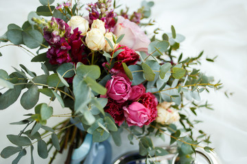Obraz na płótnie Canvas Wedding fine art bouquet with eucalyptus and rose