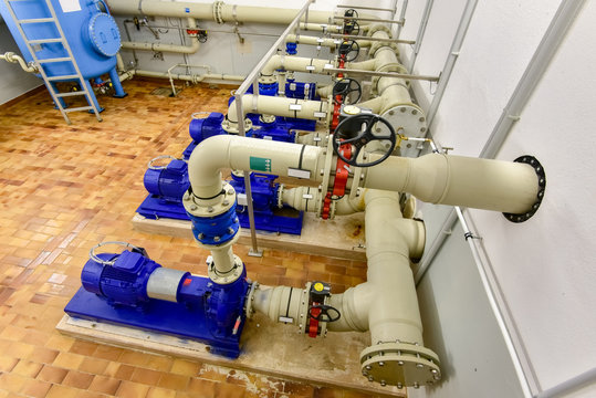 Trinkwasserversorgung - Kreiselpumpen im Wasserwerk