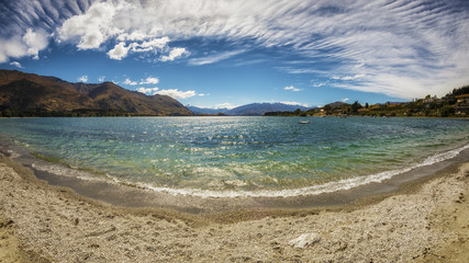 panoramic view over Lake Wanaka in New Zealand