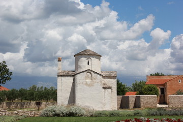 Fototapeta premium an old church in croatia pag nin on a summer day 