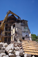 démolition d'un immeuble ancien