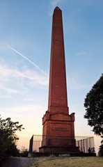 Obraz premium Obélisque de l'observatoire de Toulouse