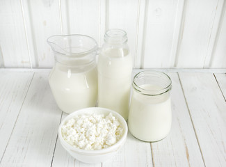 Fresh milk and cottage cheese