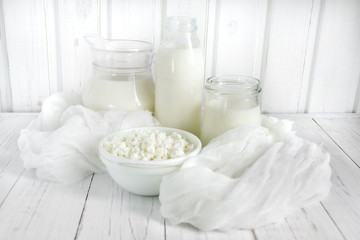 Fresh milk and cottage cheese