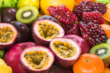 Close-up ripe passion fruit slice with many ripe fruits organic