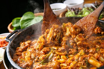 Spicy Stir-fried Chicken 