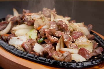 Stir-fried Chicken Gizzard with onion