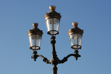 Fototapeta na wymiar Peruvian Street Lamps