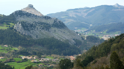 Fototapeta na wymiar Valley in the north of Spain