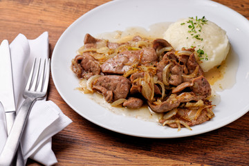 Liver and onions with potato