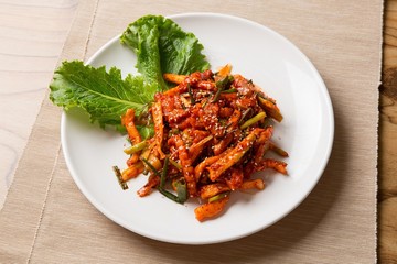  Sliced Raw stingray  salad