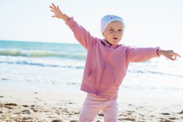 Little girl at the ocean