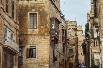 Fototapeta na wymiar Street of Cospicua, Malta