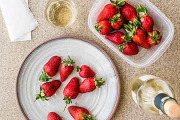 Strawberry and white wine