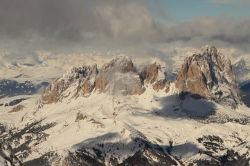 Dolomity © shutterfil77