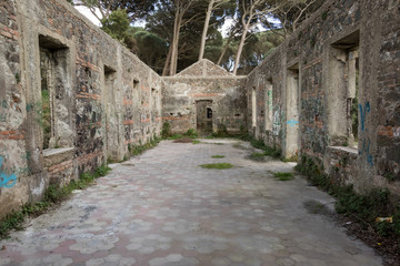 Fototapeta na wymiar The abandoned ruin