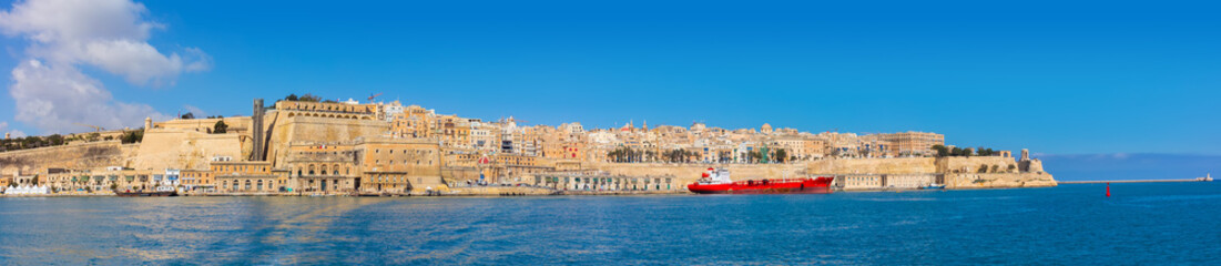 Obraz premium Malta Valletta Skyline XXL Panorama Cityscape island 