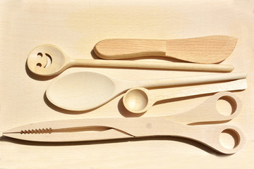 Wooden cutlery