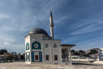 Fototapeta na wymiar Belgrad kapi Mosque at Zeytinburnu District