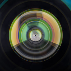 Iris diaphragm with colour flares