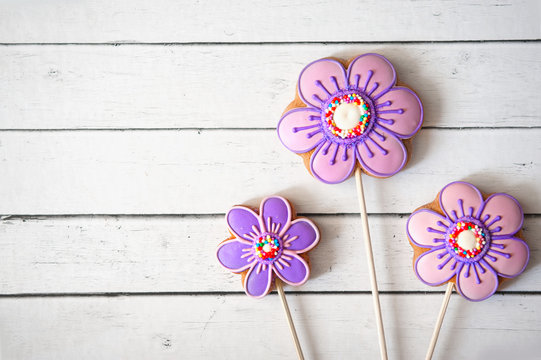 Cookies-flowers, gift on Mother's Day, Women's Day, gift, surprise