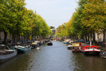Fototapeta na wymiar Canal, Amsterdam, Netherlands