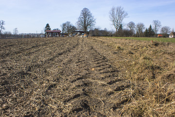 ugór na wsi © winiar