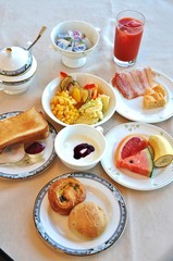 ホテル朝食.