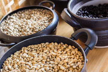 unroasted coffee beans