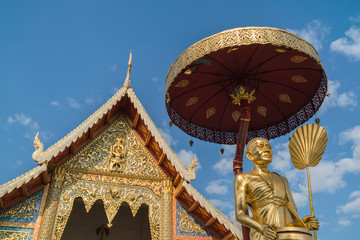 Fototapeta na wymiar Wat Phra Singh Woramahaviharn temple in Chiang Mai, Thailand