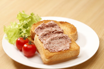 スプレッド